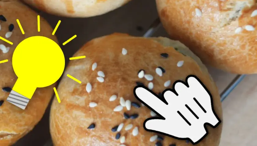 Tolle Idee: alte Semmeln aufbacken! Ein leuchtender Tipp für knusprige Brötchen.