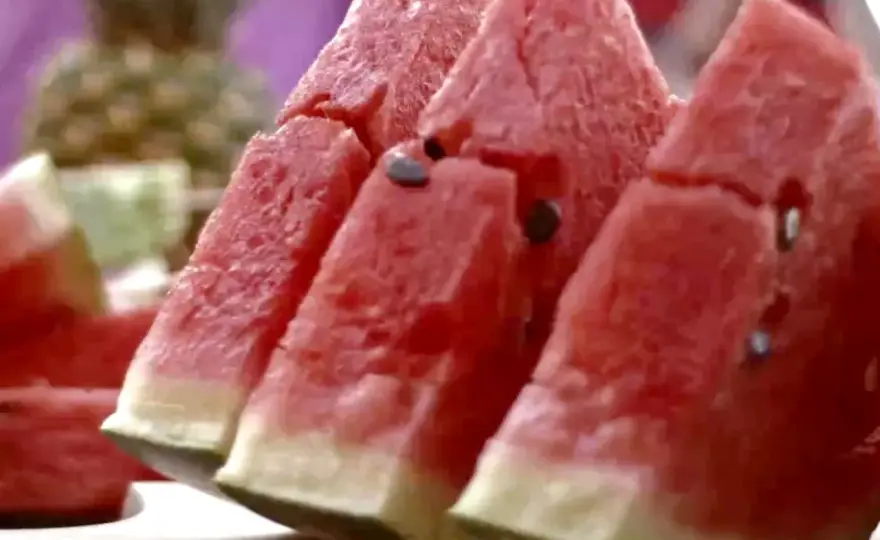 Wassermelonenkerne - Essen oder wegwerfen? Entdecke ihr Potenzial!