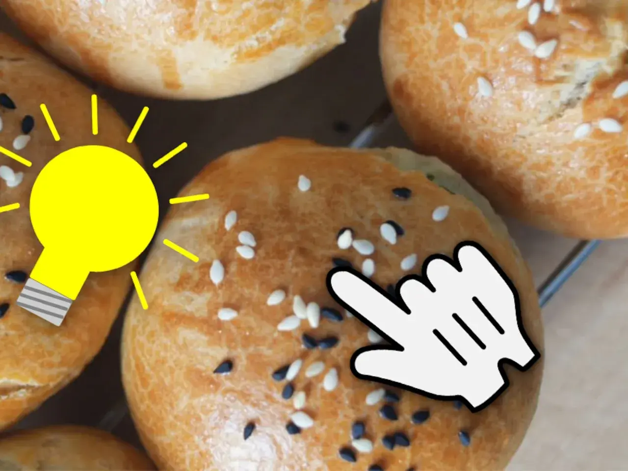 Tolle Idee: alte Semmeln aufbacken! Ein leuchtender Tipp für knusprige Brötchen.